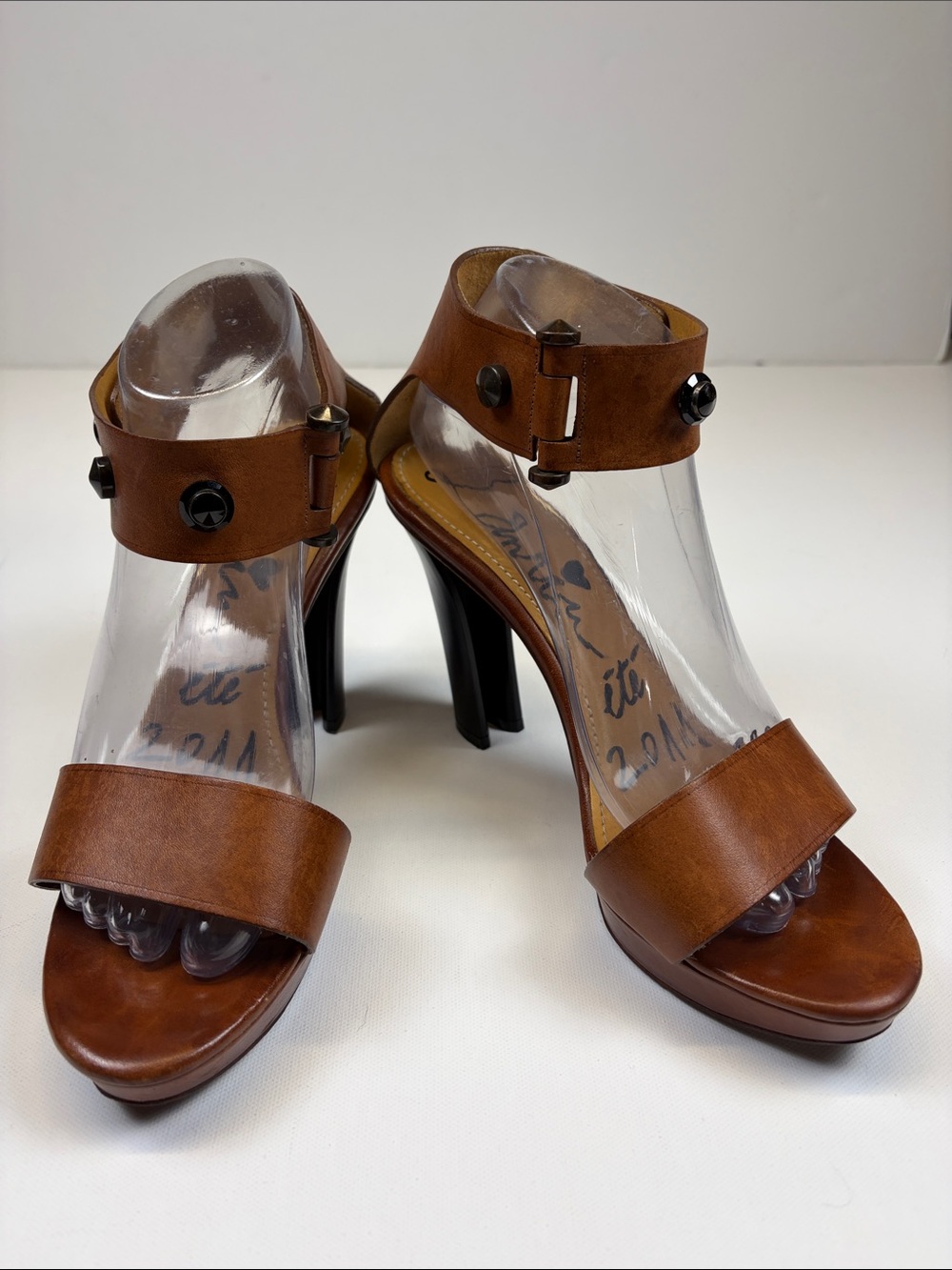 LANVIN PARIS 2011 BRIWN LEATHER HEEL SANDALS SIZE EUR 41 US 10.5 MADE IN ITALY